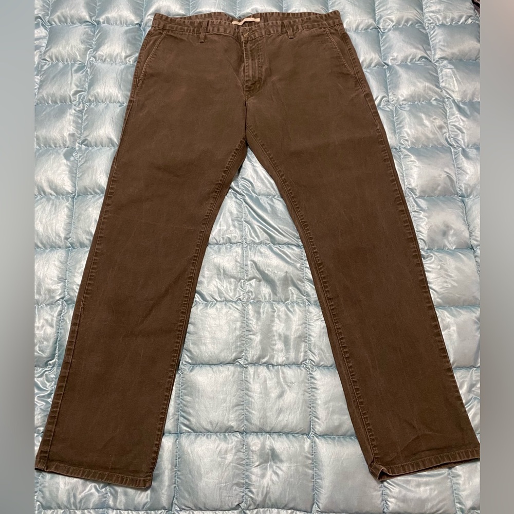 EUC Mens Vince Jeans Sz 38. Retail $210 Reach out with any questions